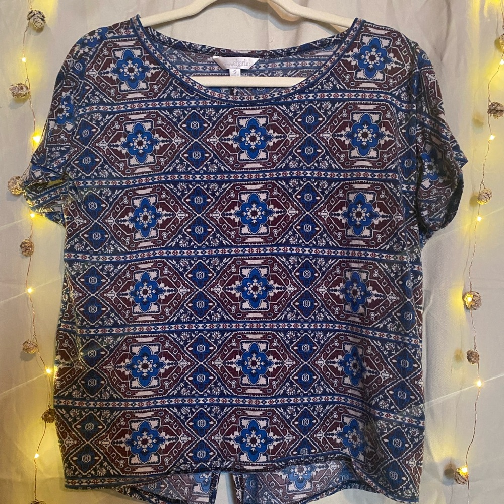 Comfy Geometric Top